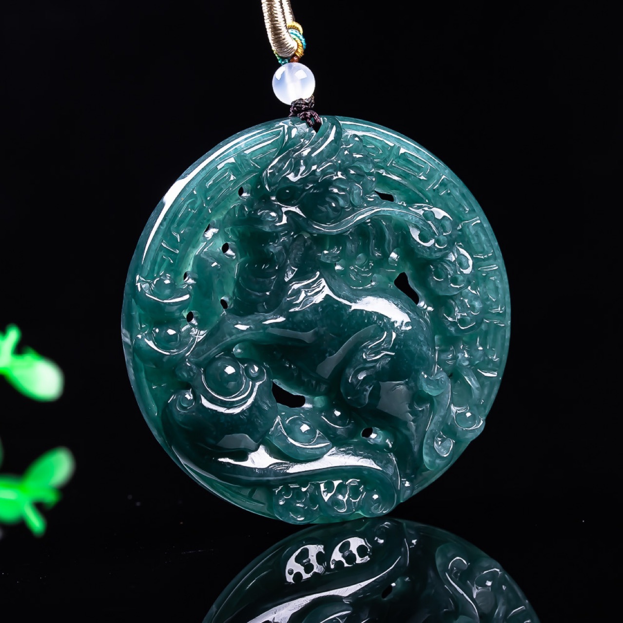 Vintage Necklace - Myanmar Jadeite Dragon Pendant Necklace Vintage