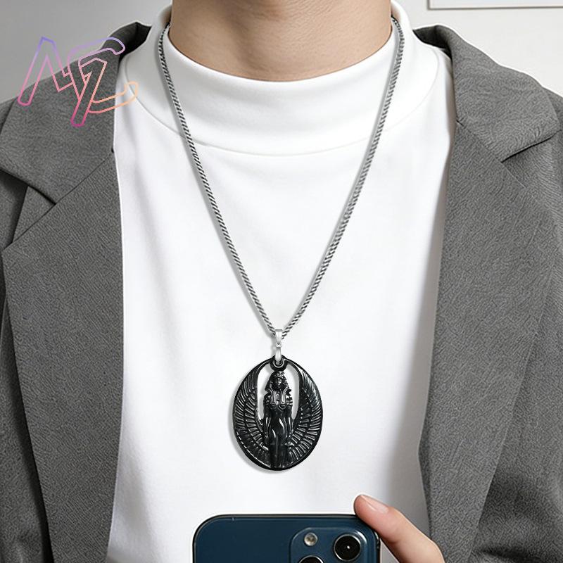 Myanmar Jadeite Isis Pendant N - огляд і ціна Vintage Necklace
