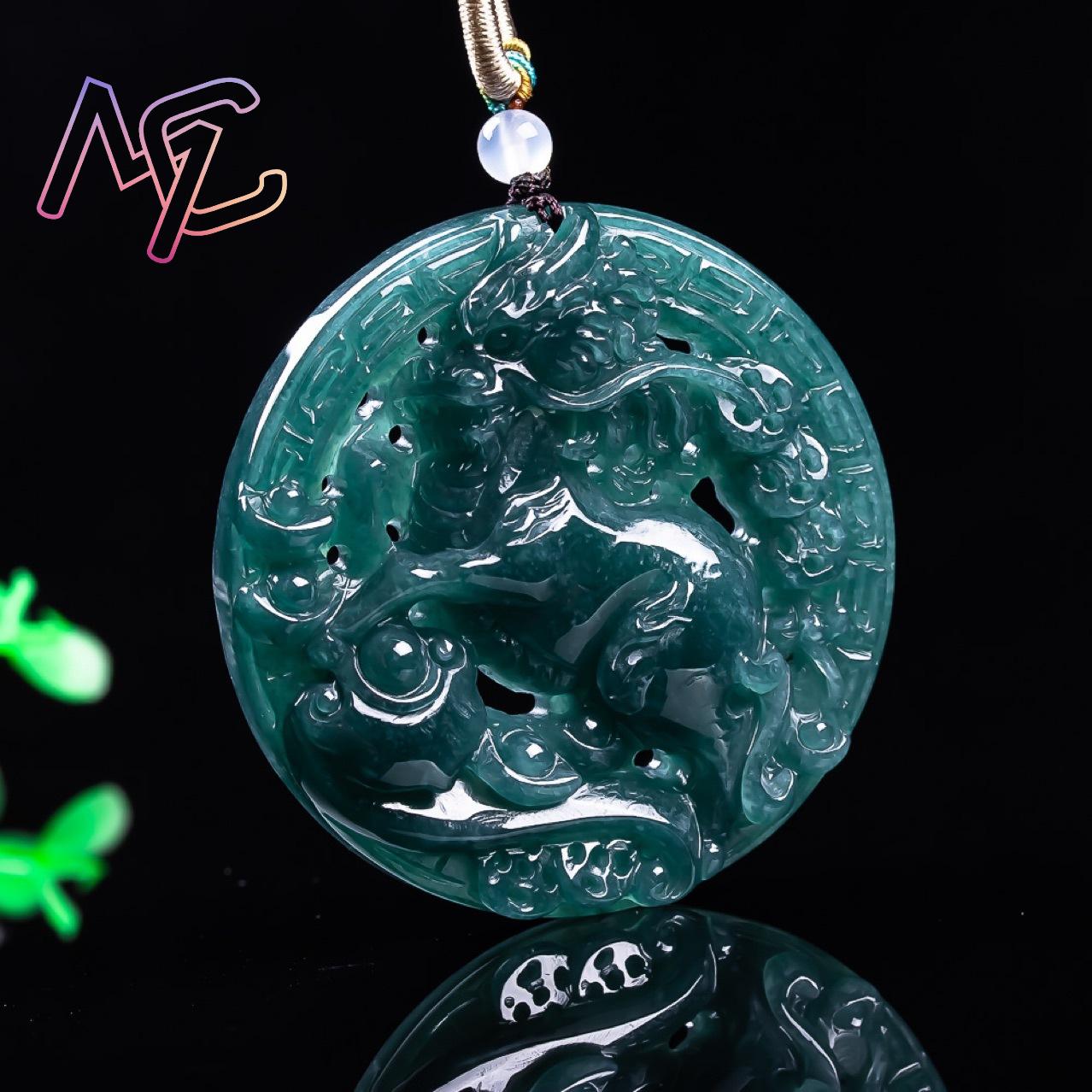 Myanmar Jadeite Dragon Pendant - огляд і ціна Vintage Necklace