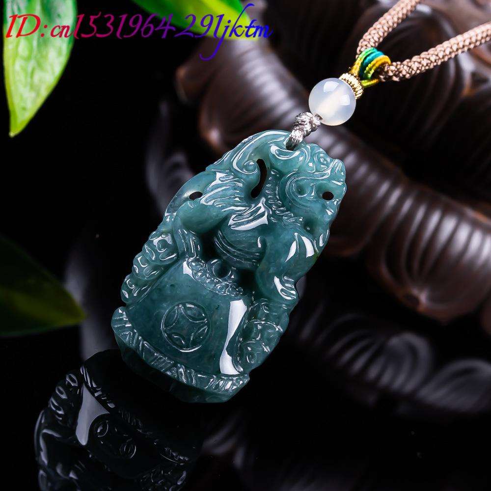 Burmese Jadeite Pixiu Pendant  - огляд і ціна Vintage Necklace
