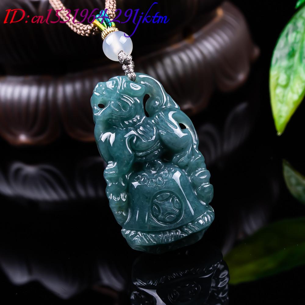 Burmese Jadeite Pixiu Pendant  - огляд і ціна Vintage Necklace