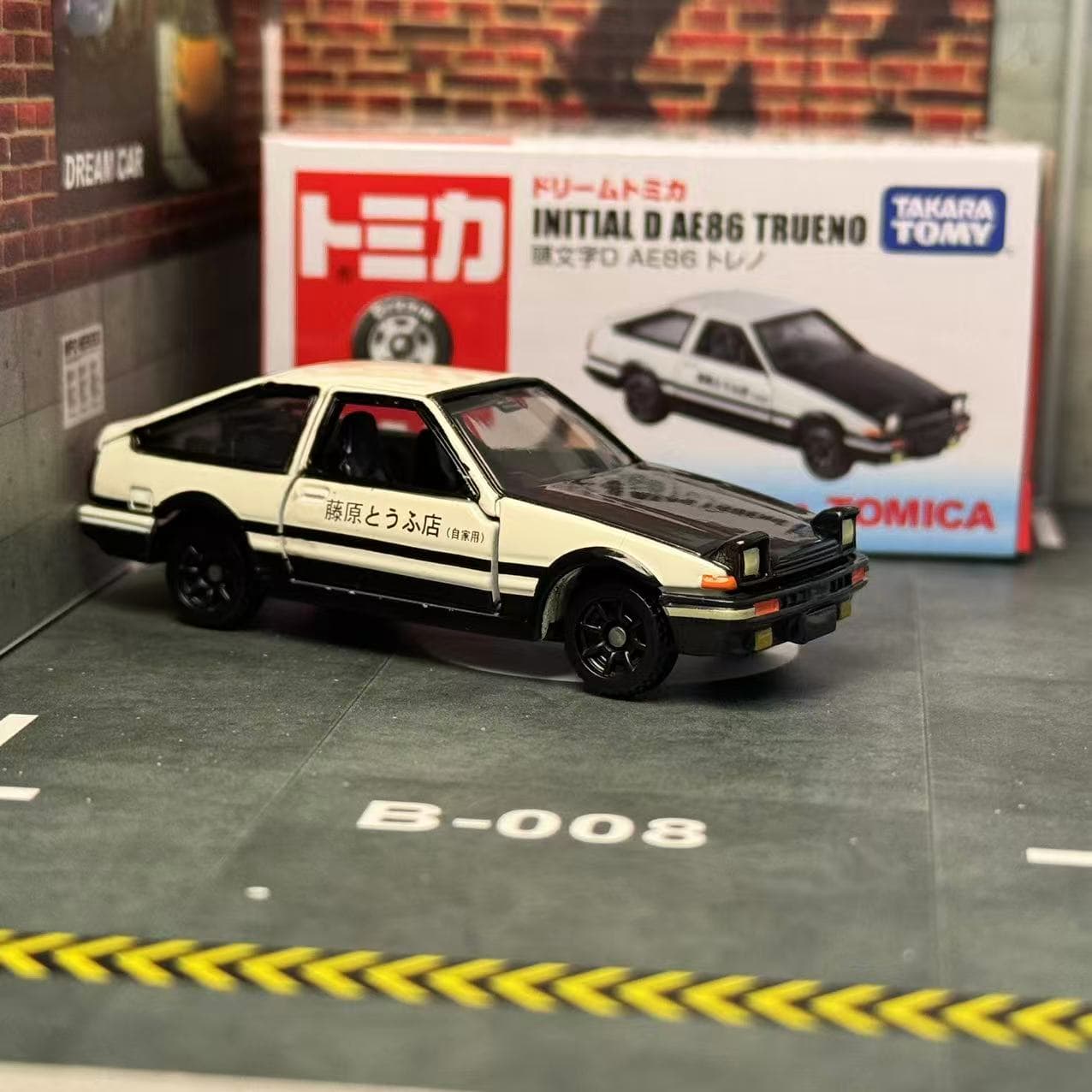 Dream Tomica NO. 145 Initial D - огляд і ціна Vintage Collectible Toy Cars