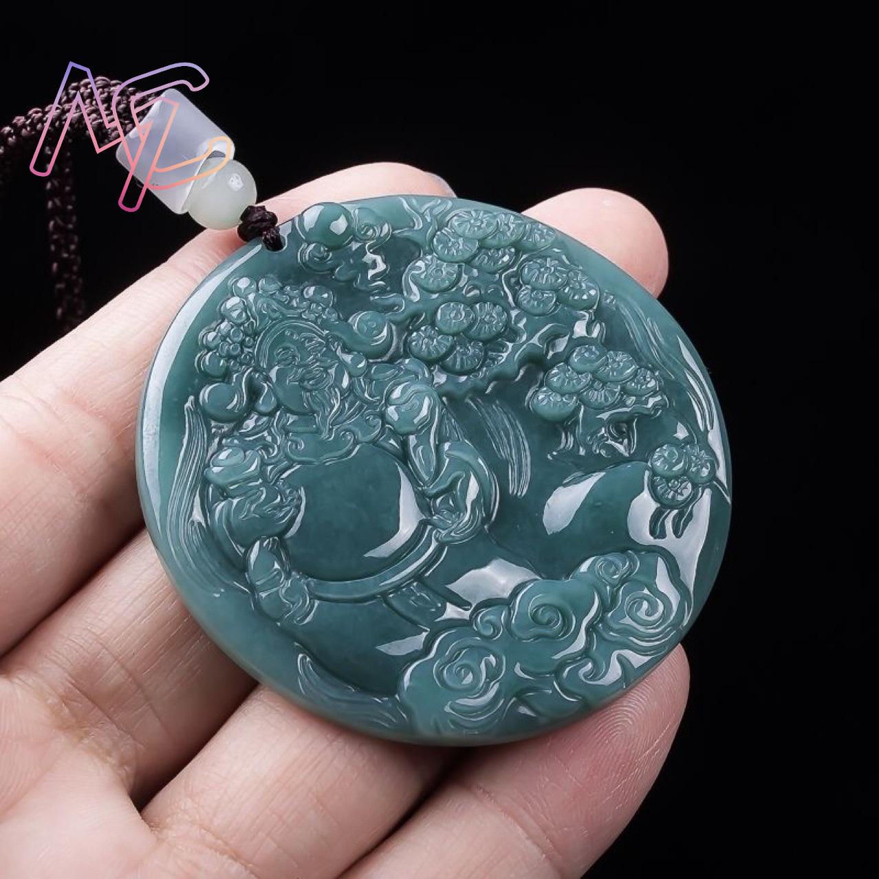 Burmese Jadeite God of Wealth  - огляд і ціна Vintage Necklace